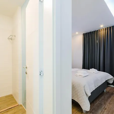Appartement Palace Paulina 2a - Hr-10316-02 By Interhome *